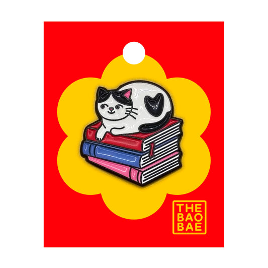 Stack of Books Cat Pin