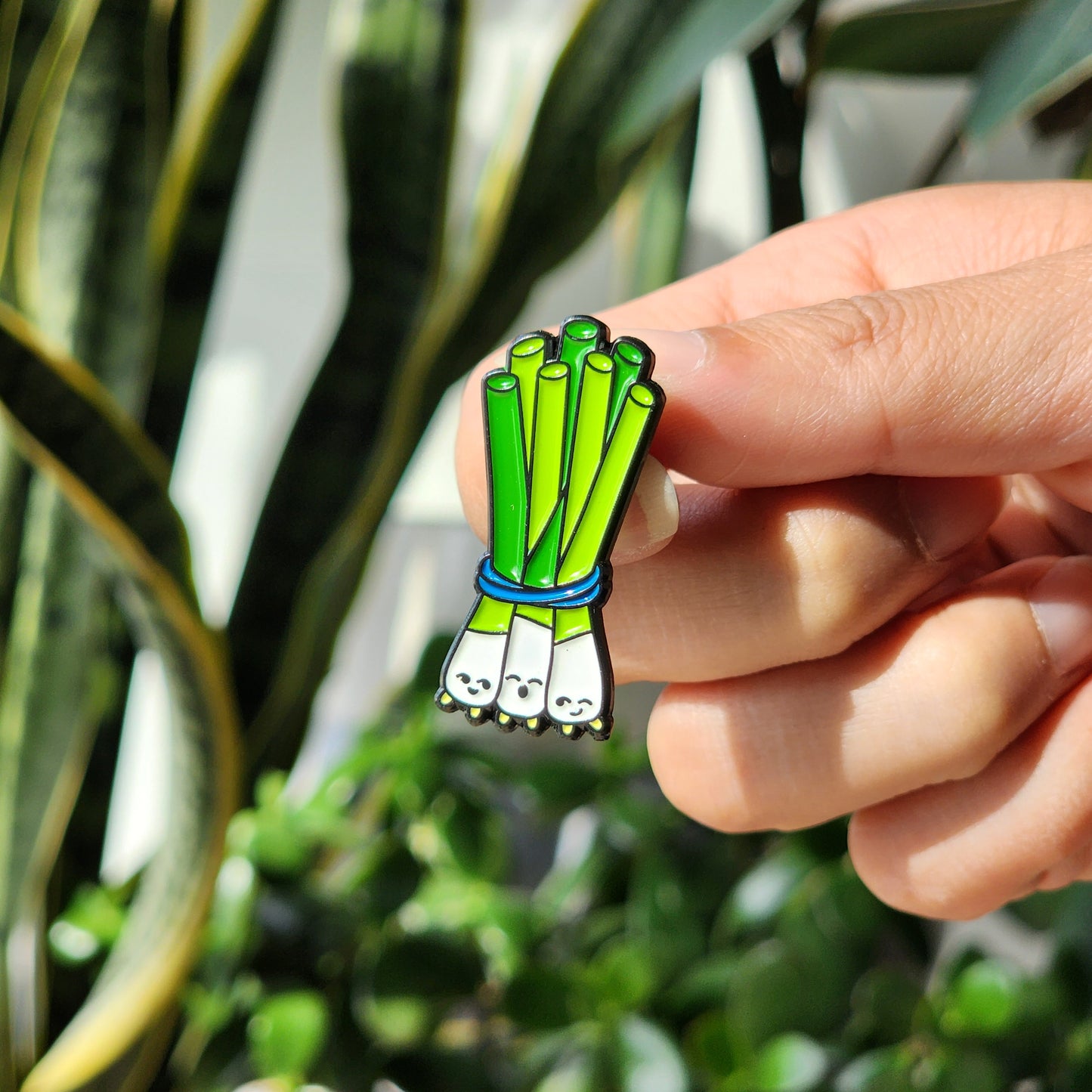 Scallion Bunch Enamel Pin
