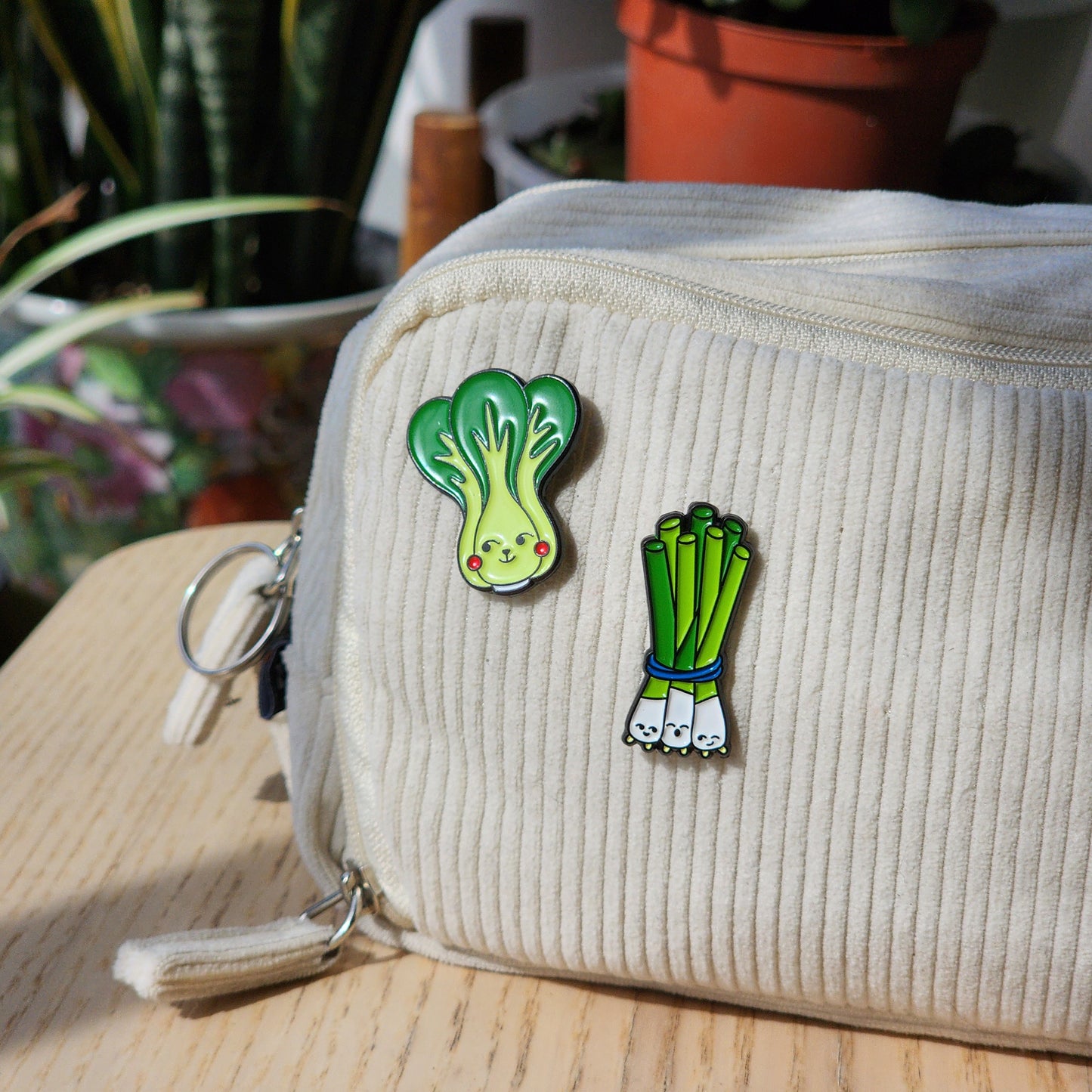Scallion Bunch Enamel Pin